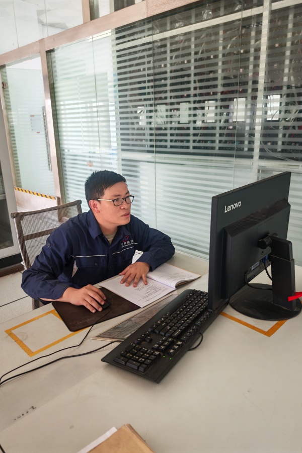 8-杨源_副本.jpg